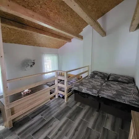 Lejlighed U Koleji C *